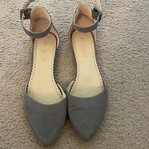 Grey Pointed Flats